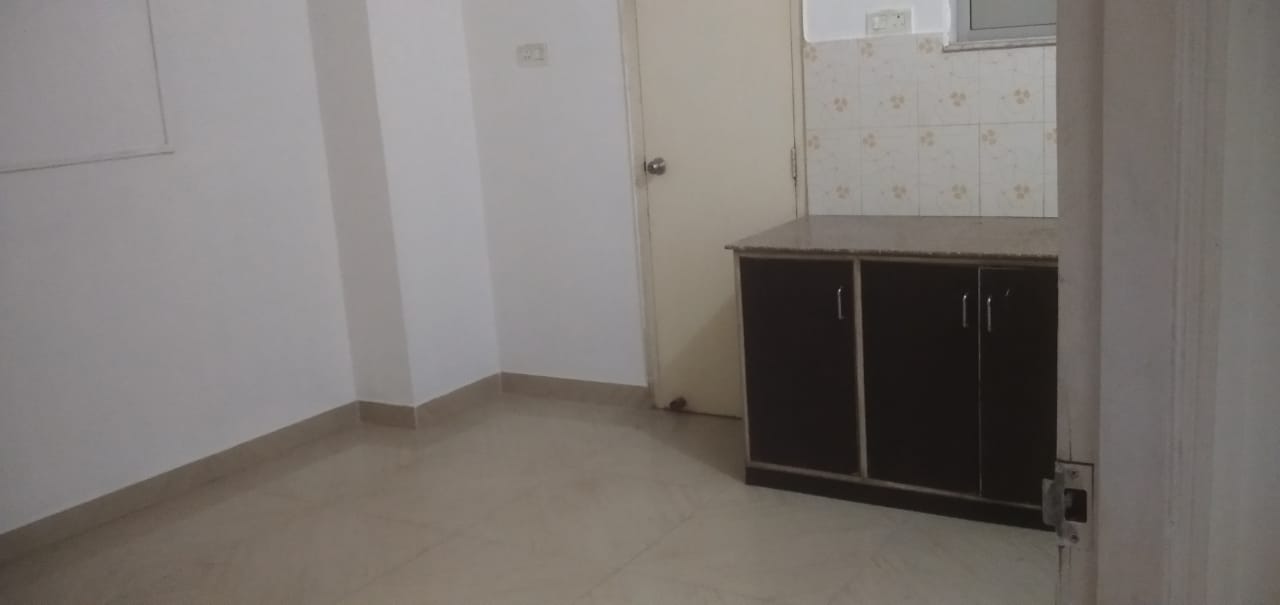 Unfurnished 3bhk Un- furnished Apatment  in Ambari, Guwahati, Assam, India for Rent